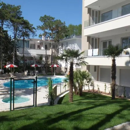 Modern Duplex With Whirlpool, Pool And Ac * ביביונה